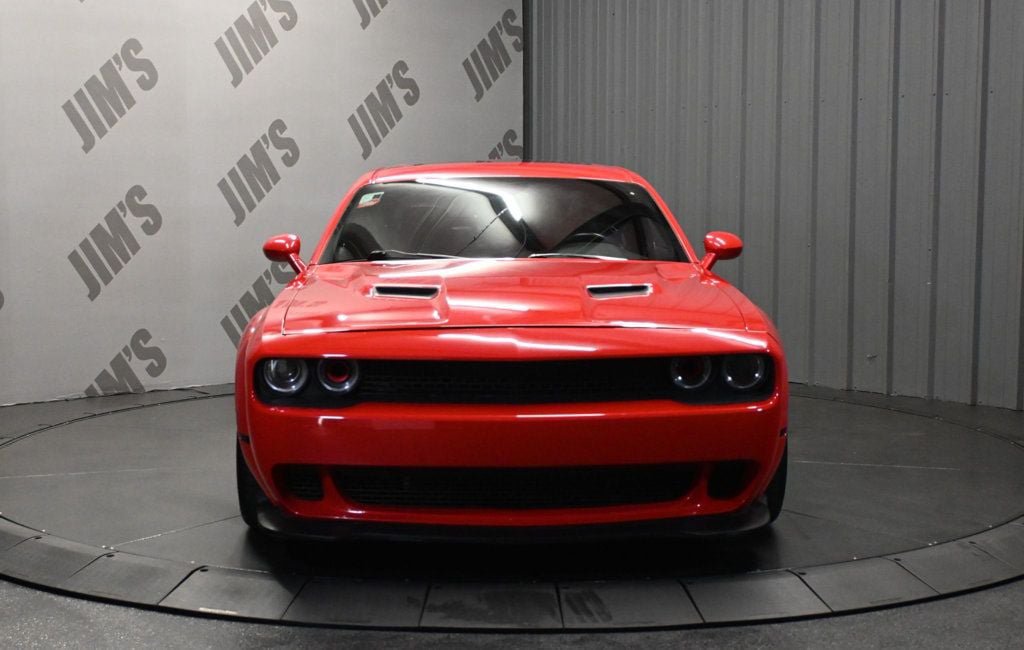 Used 2015 Dodge Challenger R/T Scat Pack w/ Leather Interior Group RWD image 2