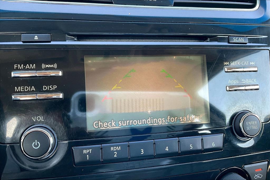 Used 2015 Nissan Altima 2.5 SL w/ Moonroof Package image 21