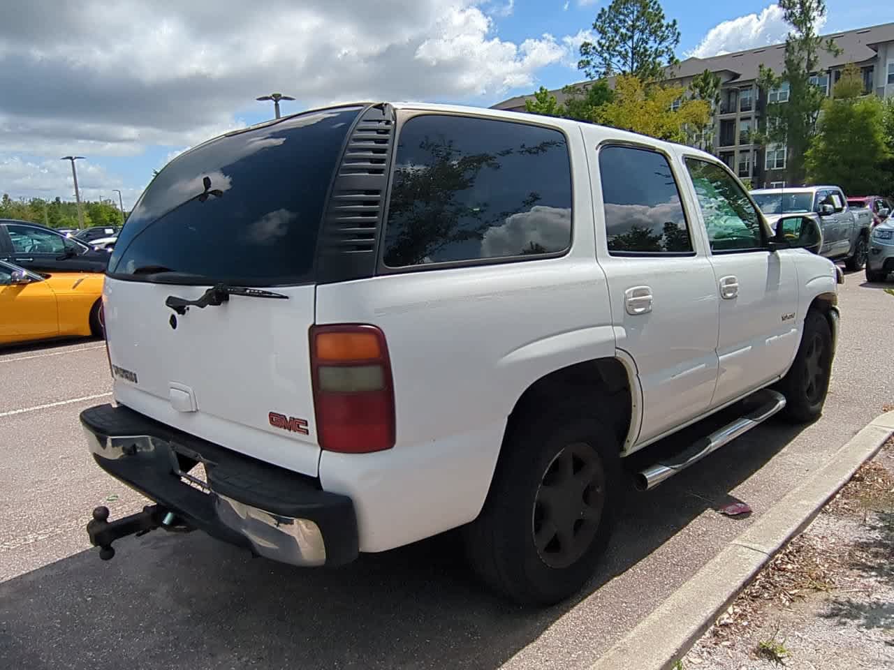 Used 2002 GMC Yukon SLT w/ SLT Equipment Group RWD image 5