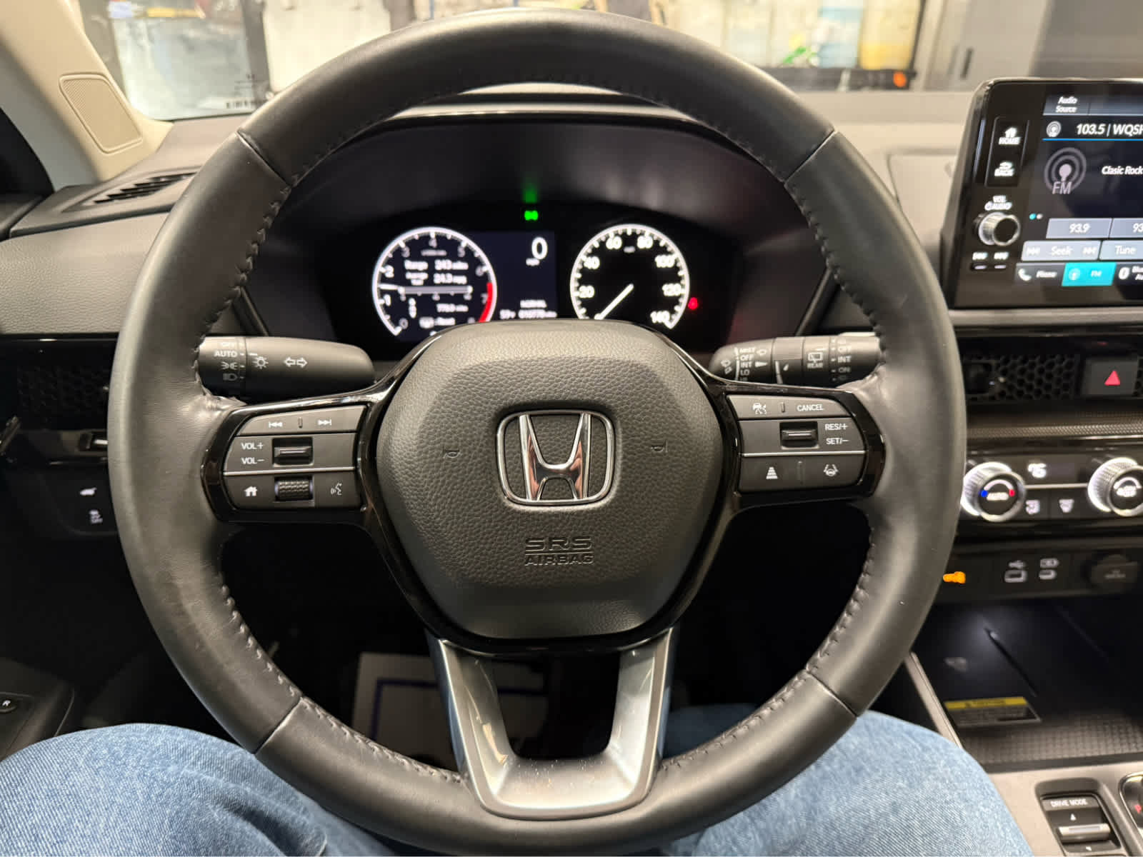 Used 2024 Honda CR-V EX-L image 11