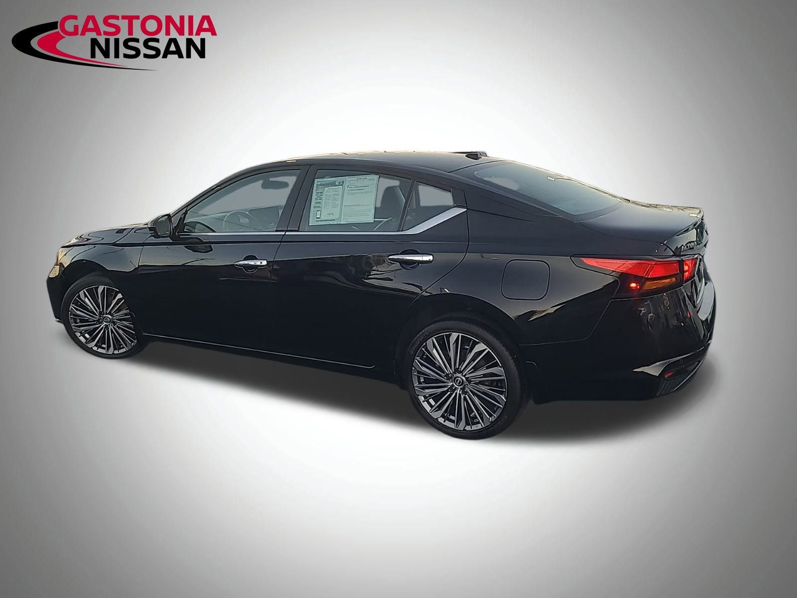 Used 2024 Nissan Altima 2.5 SL image 6