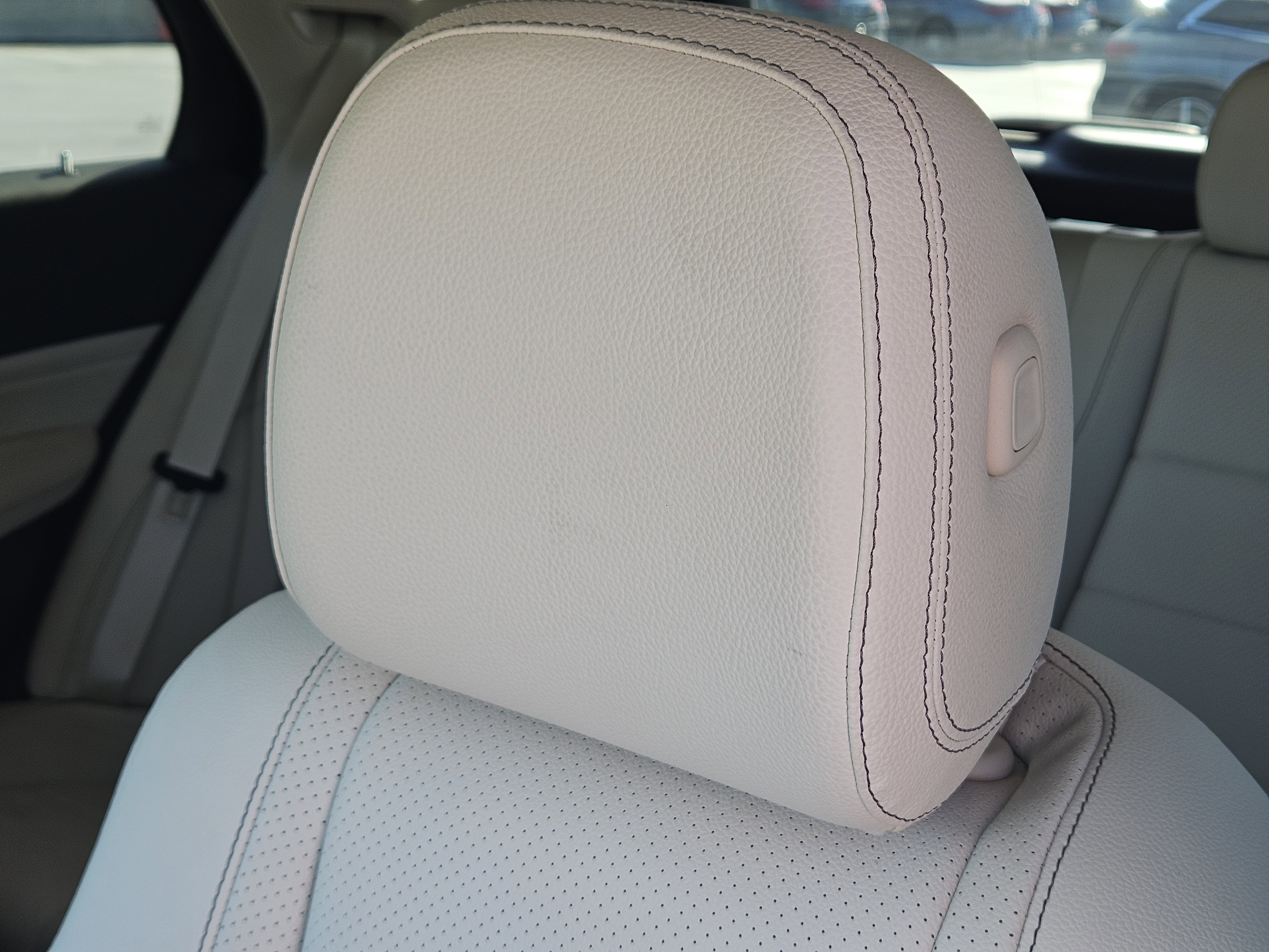 Certified 2020 Mercedes-Benz GLE 350 4MATIC image 16