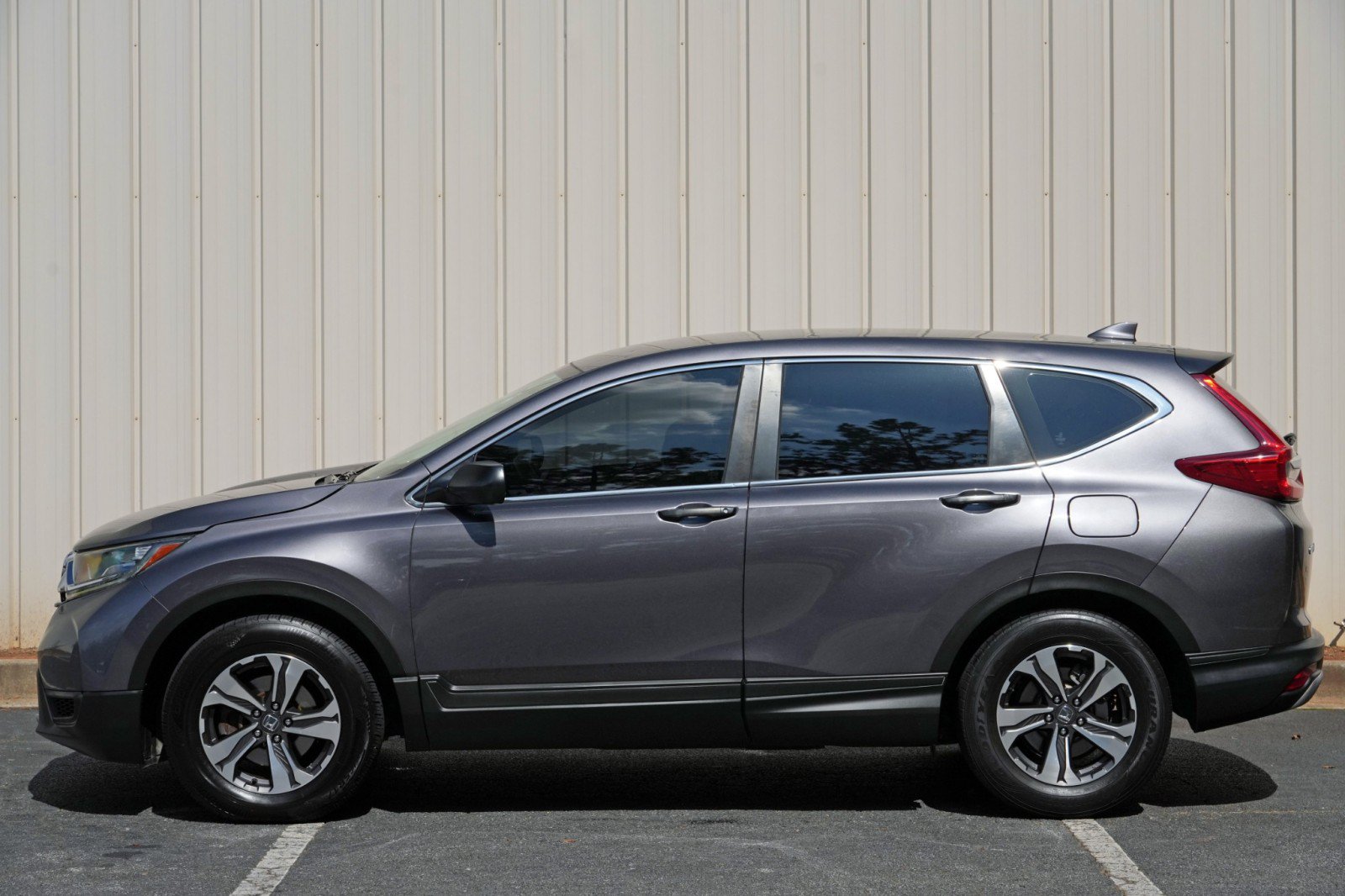 Used 2017 Honda CR-V LX image 40