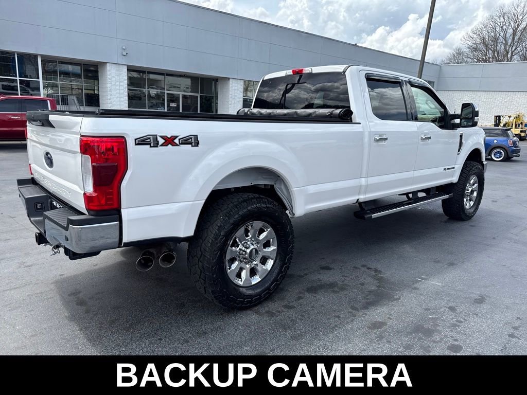 Used 2019 Ford F250 Lariat w/ Chrome Package image 5