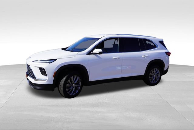 Used 2025 Buick Enclave Preferred image 10