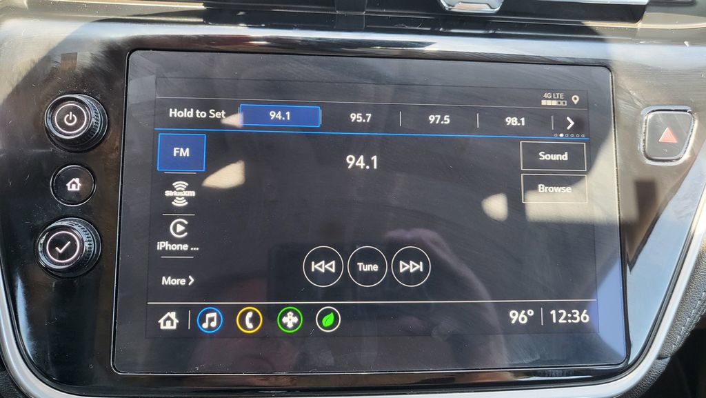 Used 2023 Chevrolet Bolt EUV LT w/ Driver Confidence Package FWD image 31