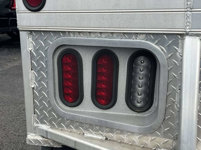 Used 2024 GMC Sierra 3500 SLE w/ Remote Start Package AWD/4WD image 10