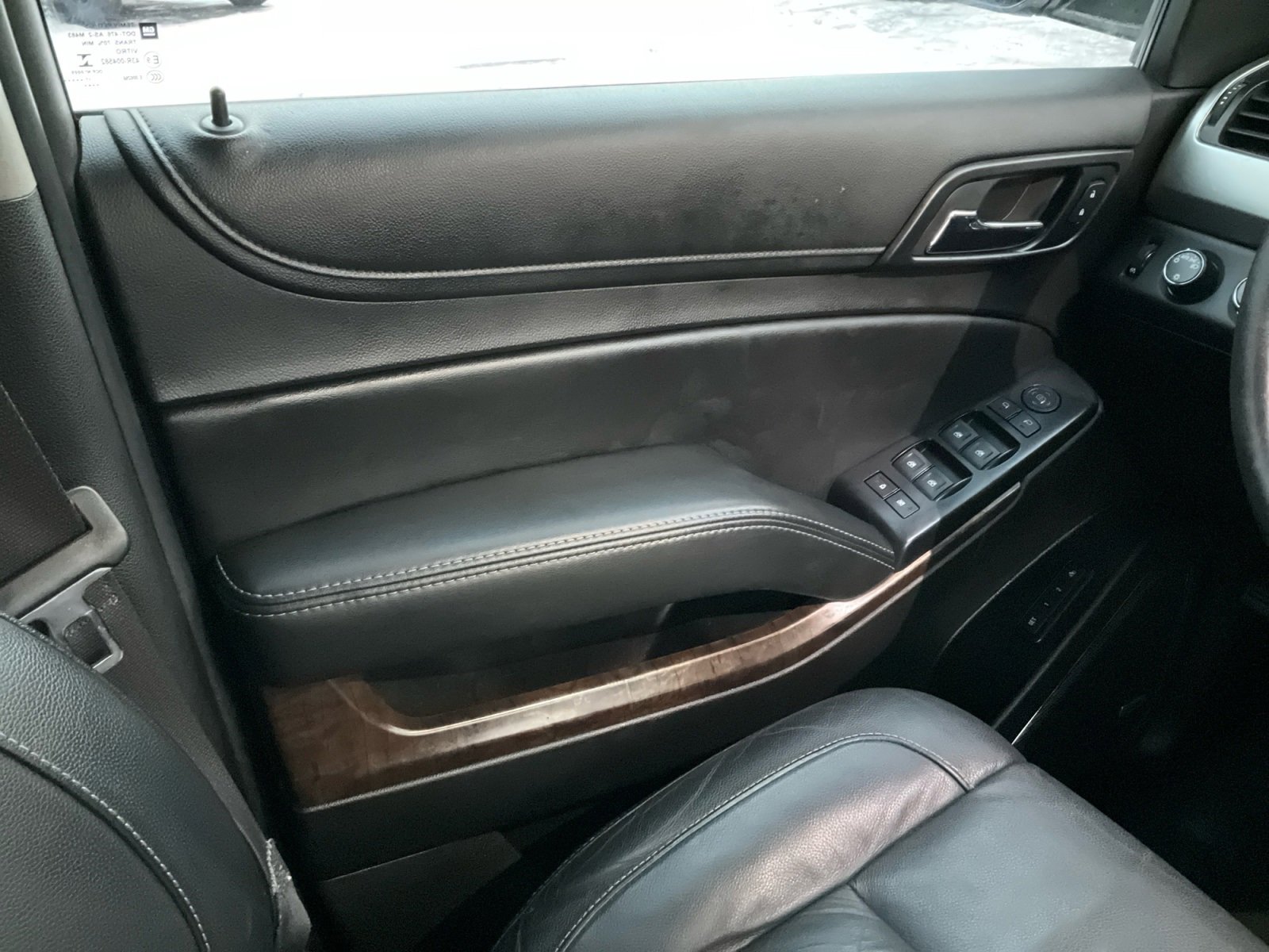 Used 2017 Chevrolet Tahoe LT image 17