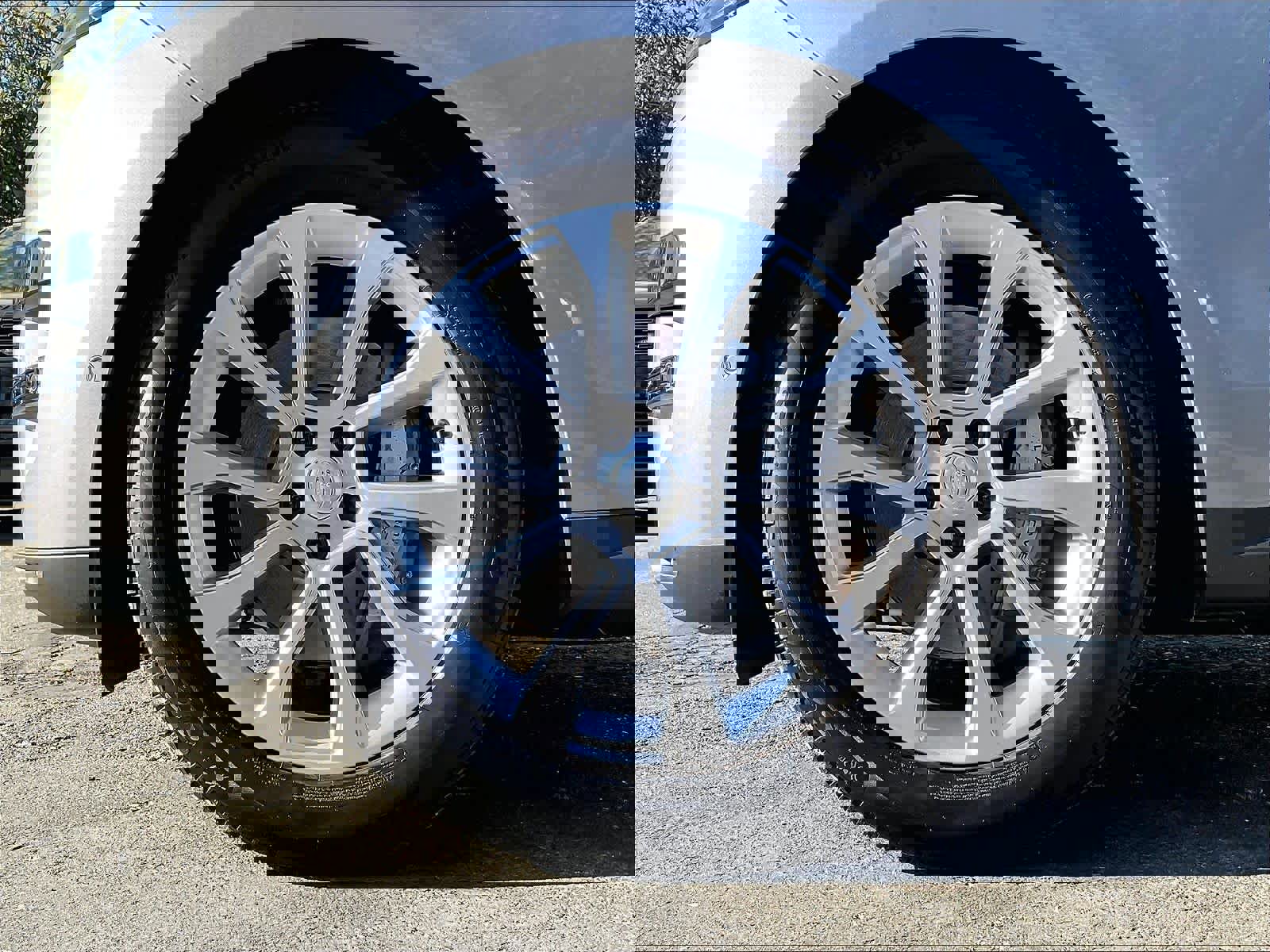 Used 2025 Land Rover Range Rover Sport S image 11