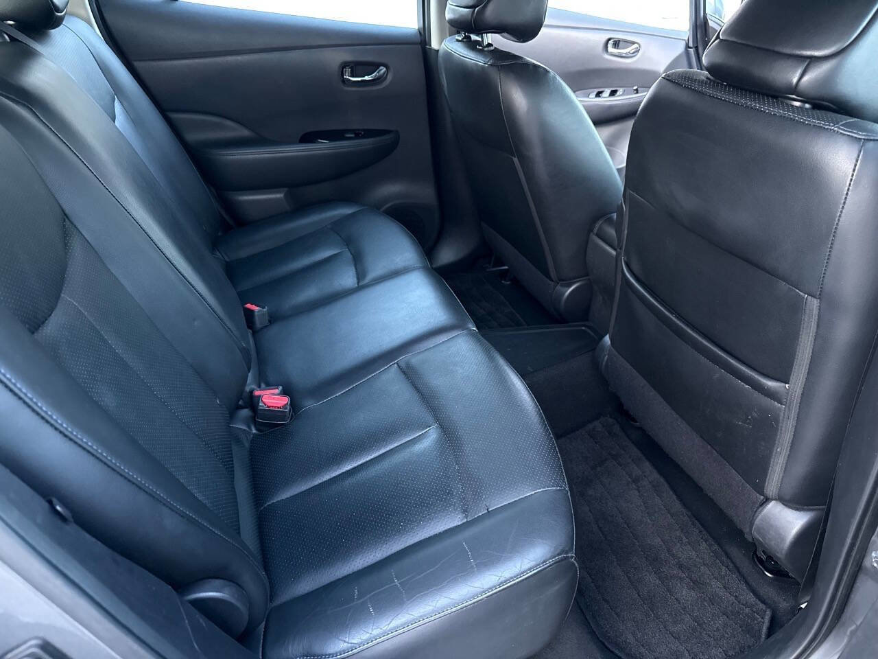 Used 2016 Nissan Leaf SL w/ Premium Package image 15