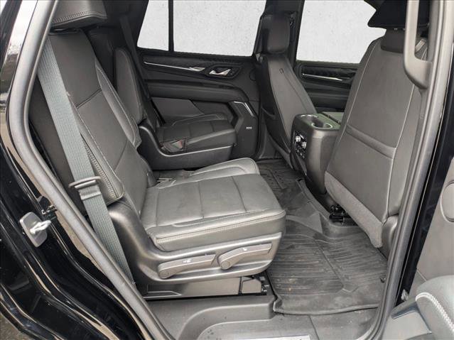 Used 2023 GMC Yukon Denali w/ Advanced Technology Package image 18