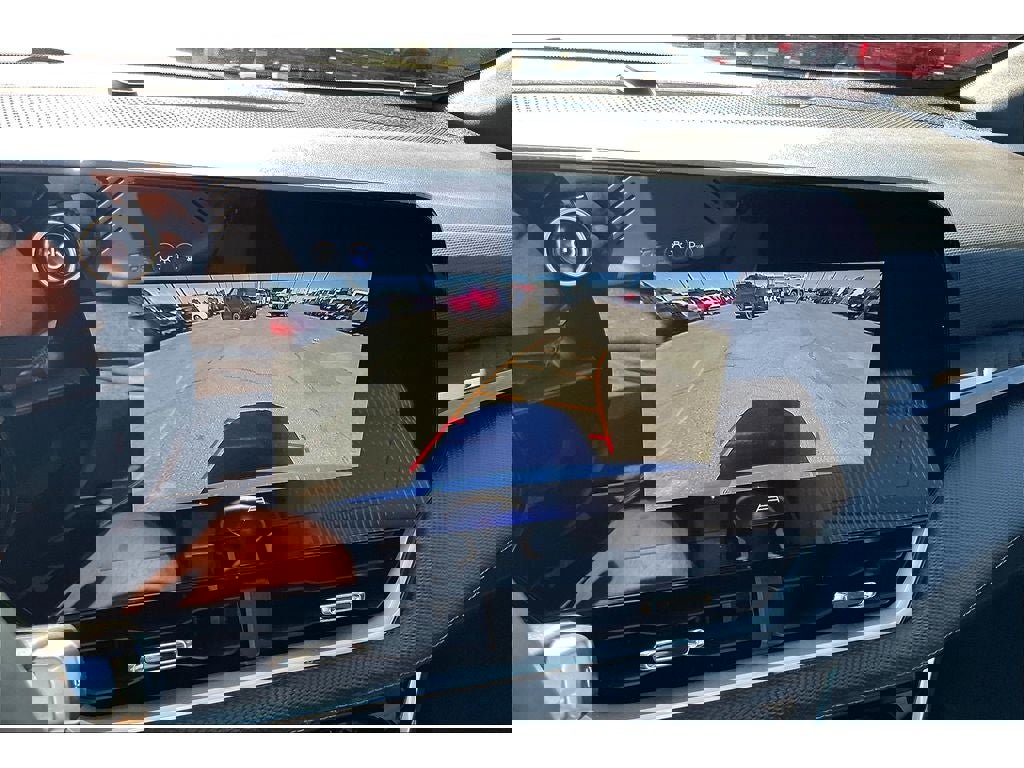 Used 2025 Chevrolet Equinox LT image 21