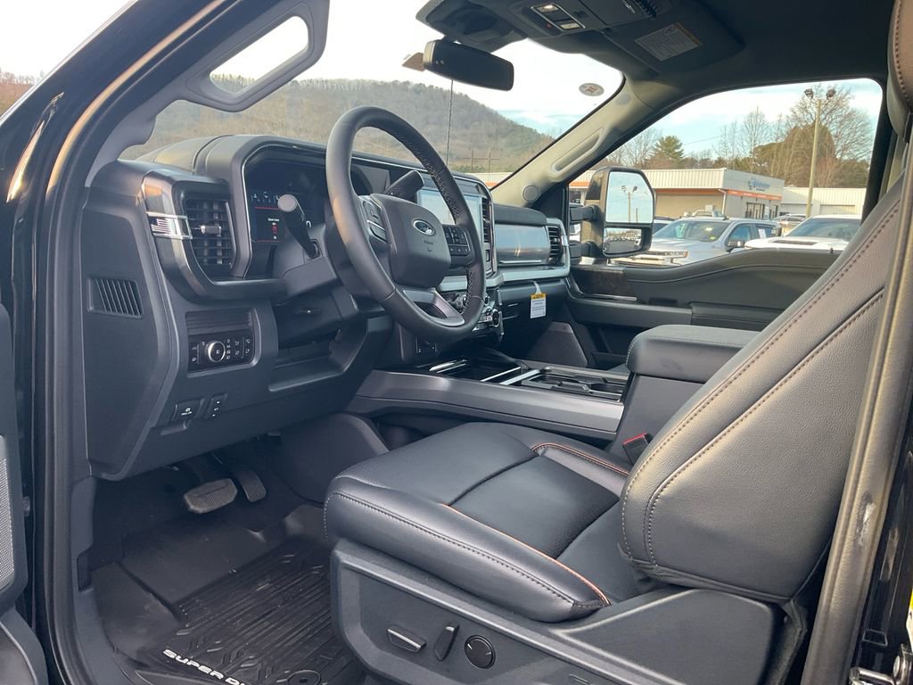 New 2026 Ford F250 Lariat w/ Black Appearance Package image 15