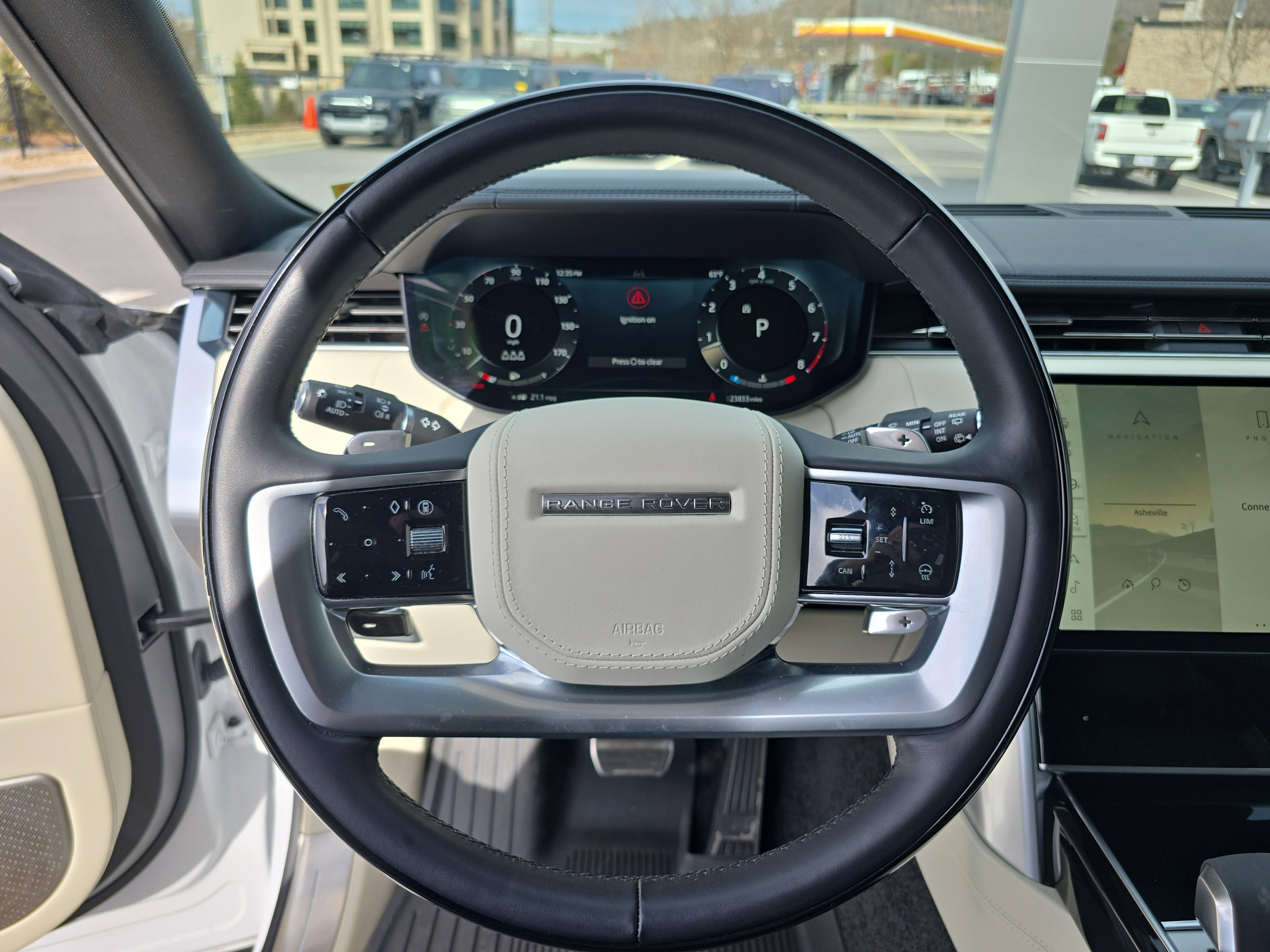 Certified 2024 Land Rover Range Rover Long Wheelbase Autobiography image 30