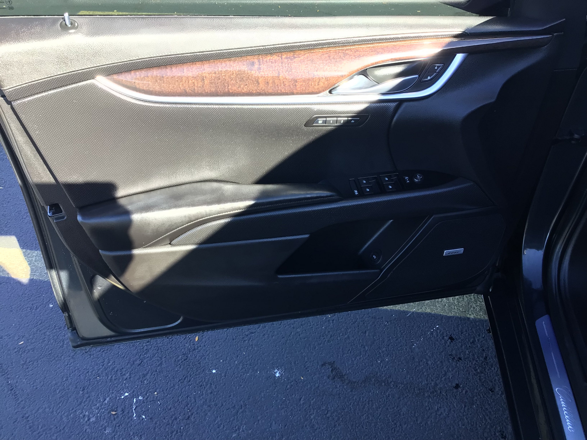 Used 2015 Cadillac XTS Luxury AWD/4WD image 9
