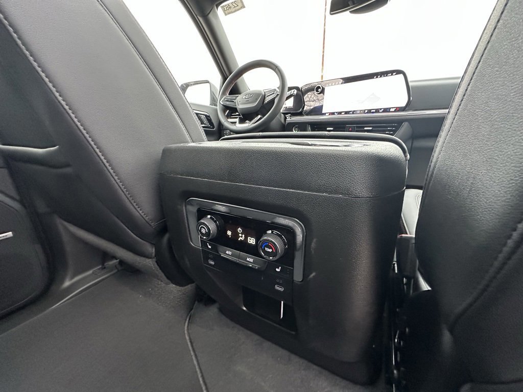 New 2026 Chevrolet Suburban RST w/ RST Capability Package image 20