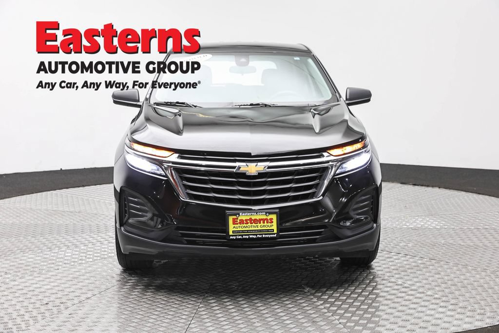 Used 2024 Chevrolet Equinox LS w/ Driver Confidence II Package FWD image 2