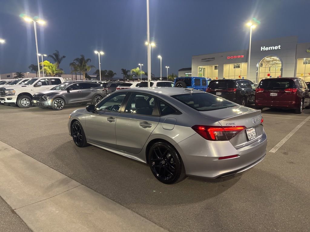 Used 2025 Honda Civic Sport image 6