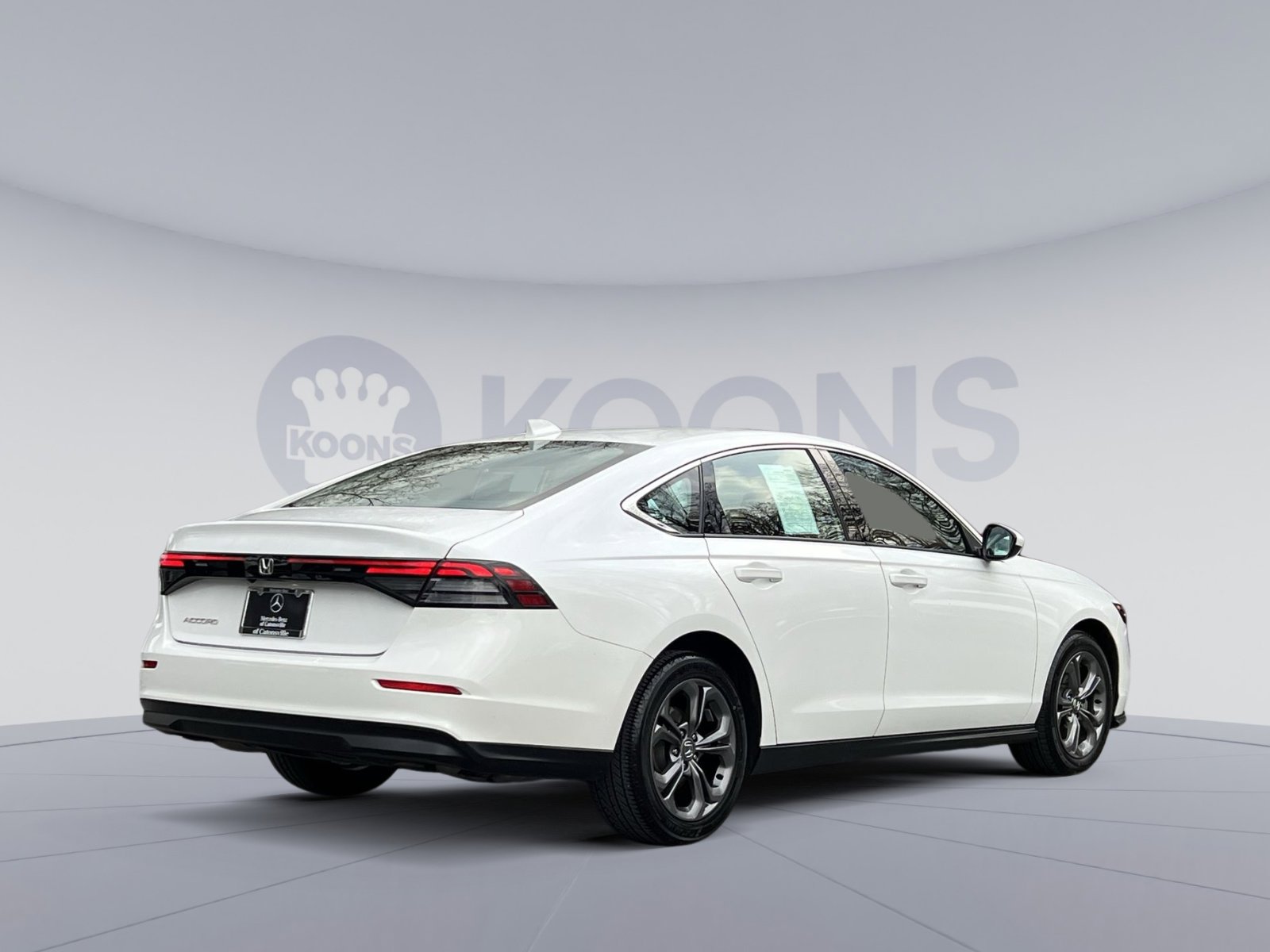 Used 2024 Honda Accord EX image 5