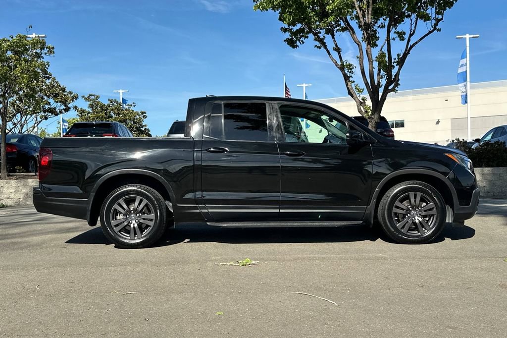 Certified 2019 Honda Ridgeline Sport image 3