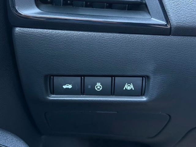 New 2026 Nissan Sentra SR FWD image 25