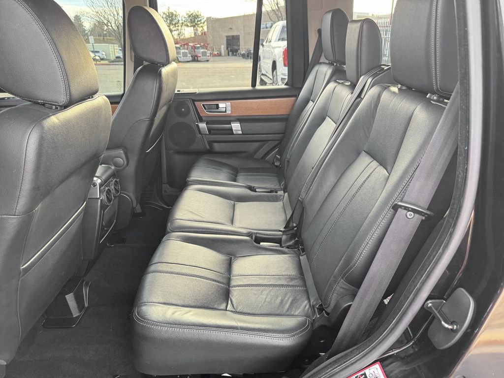 Used 2013 Land Rover LR4 HSE image 26