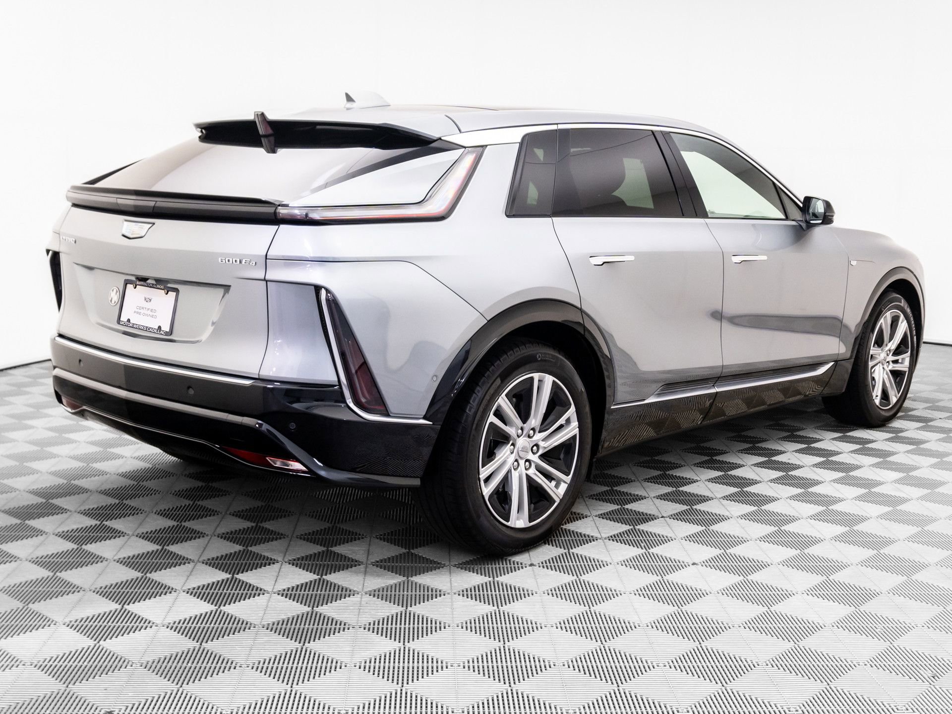 Certified 2024 Cadillac Lyriq Tech w/ Driver Assist Package image 6