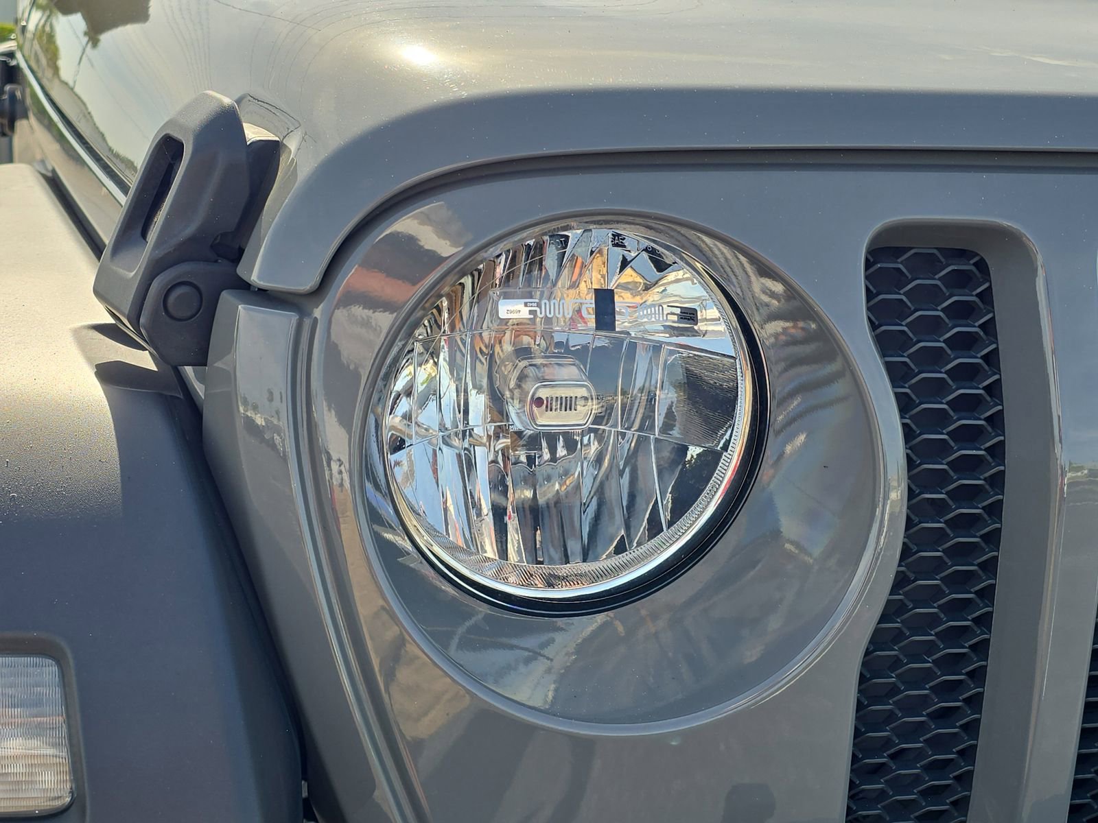 Used 2021 Jeep Wrangler Unlimited Sport image 7