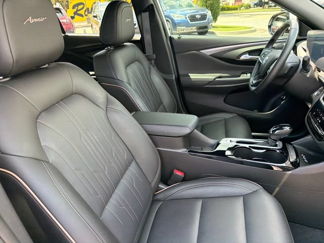 Used 2025 Buick Envista Sport Touring FWD image 25