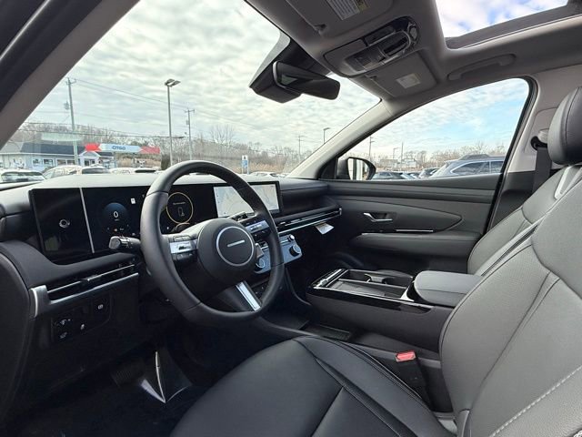 Used 2025 Hyundai Tucson Limited image 14