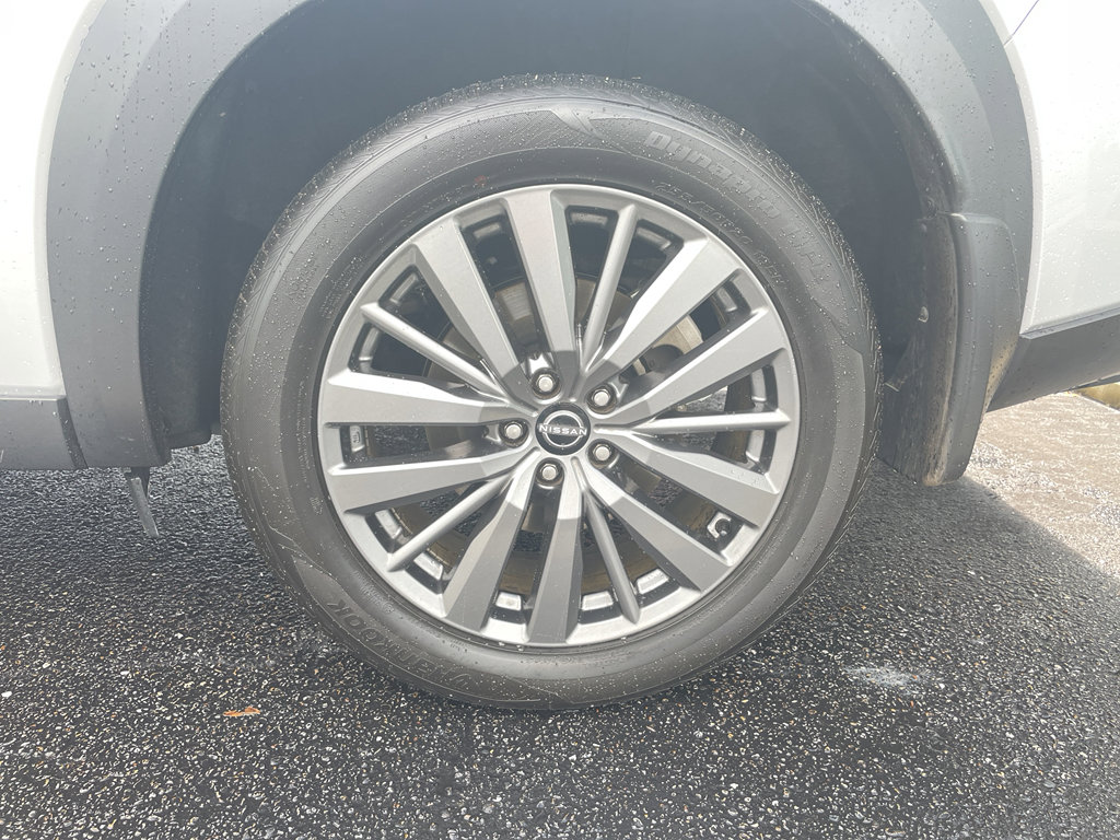 Certified 2024 Nissan Pathfinder SL w/ SL Premium Package image 27