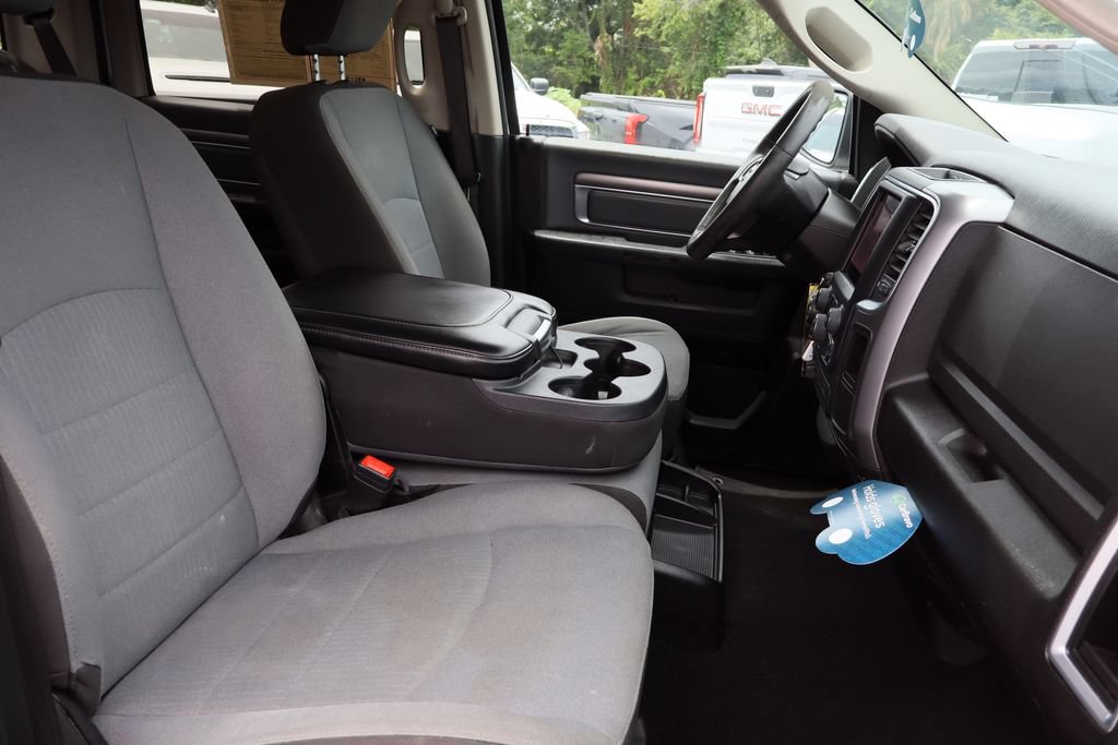 Used 2022 RAM 1500 Classic SLT w/ Electronics Group AWD/4WD image 25