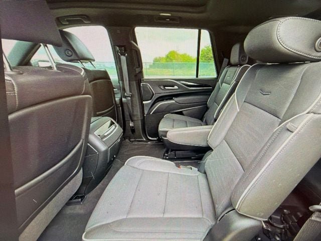 Used 2024 Cadillac Escalade Sport w/ Touring Package AWD/4WD image 7