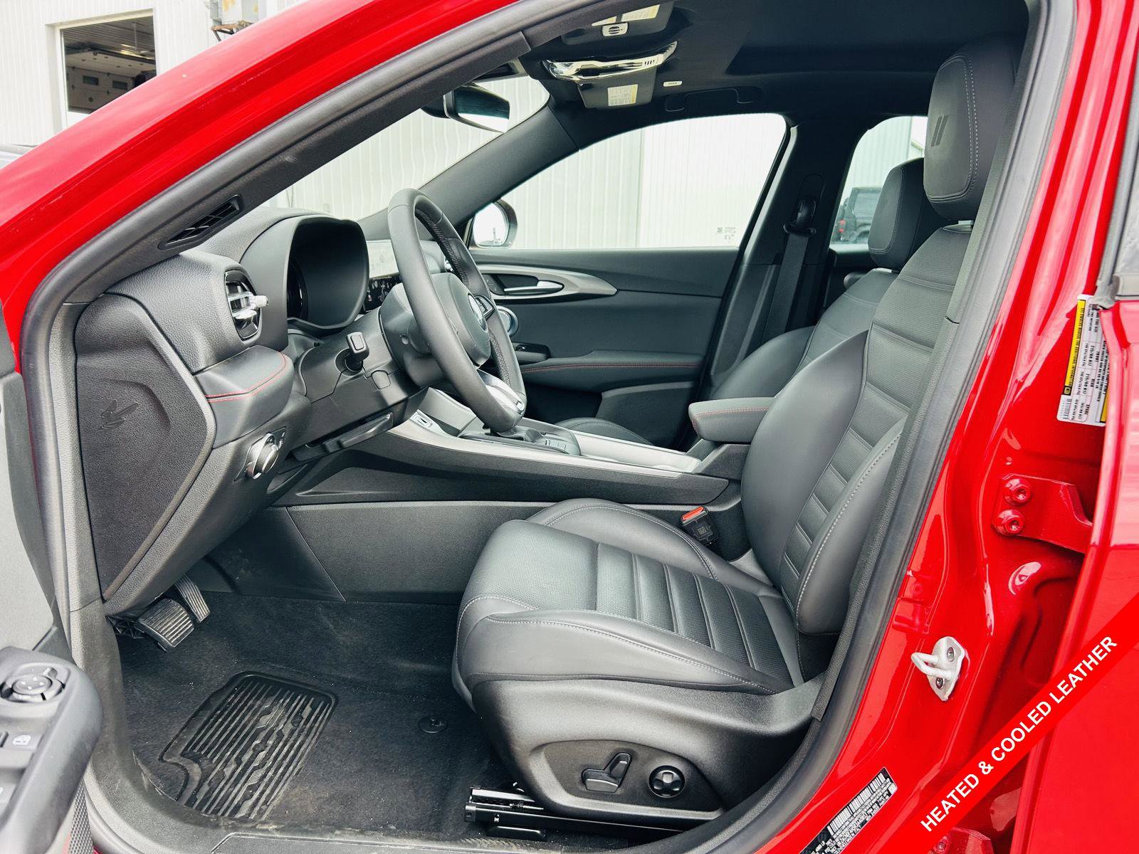 Used 2024 Dodge Hornet GT AWD/4WD image 3