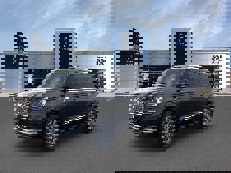 New 2022 Lincoln Navigator 4WD image 1