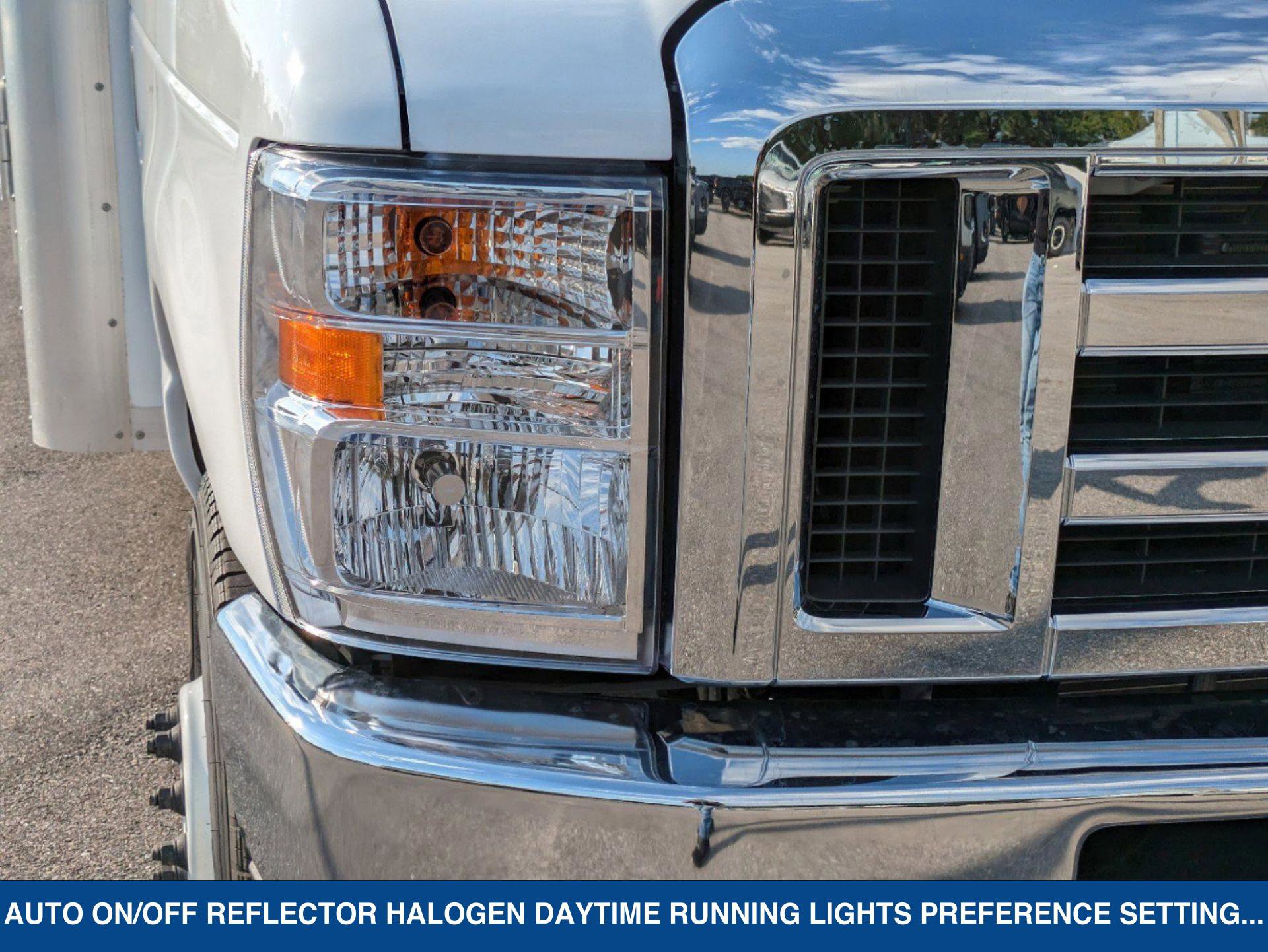 New 2025 Ford E-450 and Econoline 450 Super Duty w/ Power Equipment Group RWD image 10