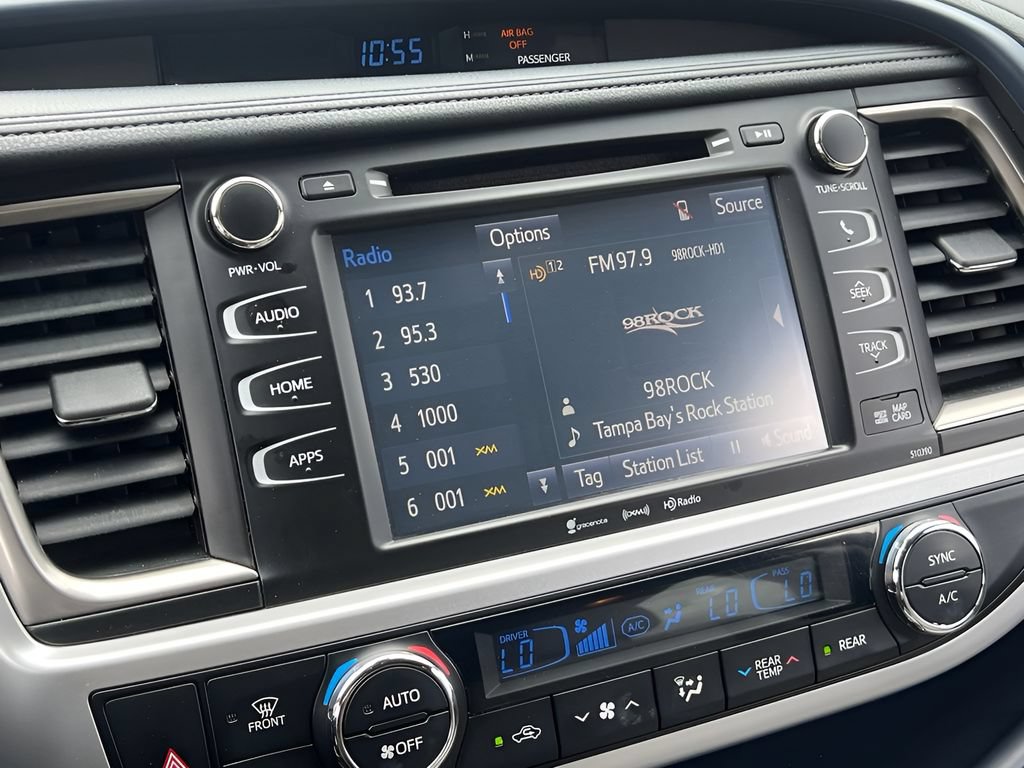 Certified 2019 Toyota Highlander XLE FWD image 23