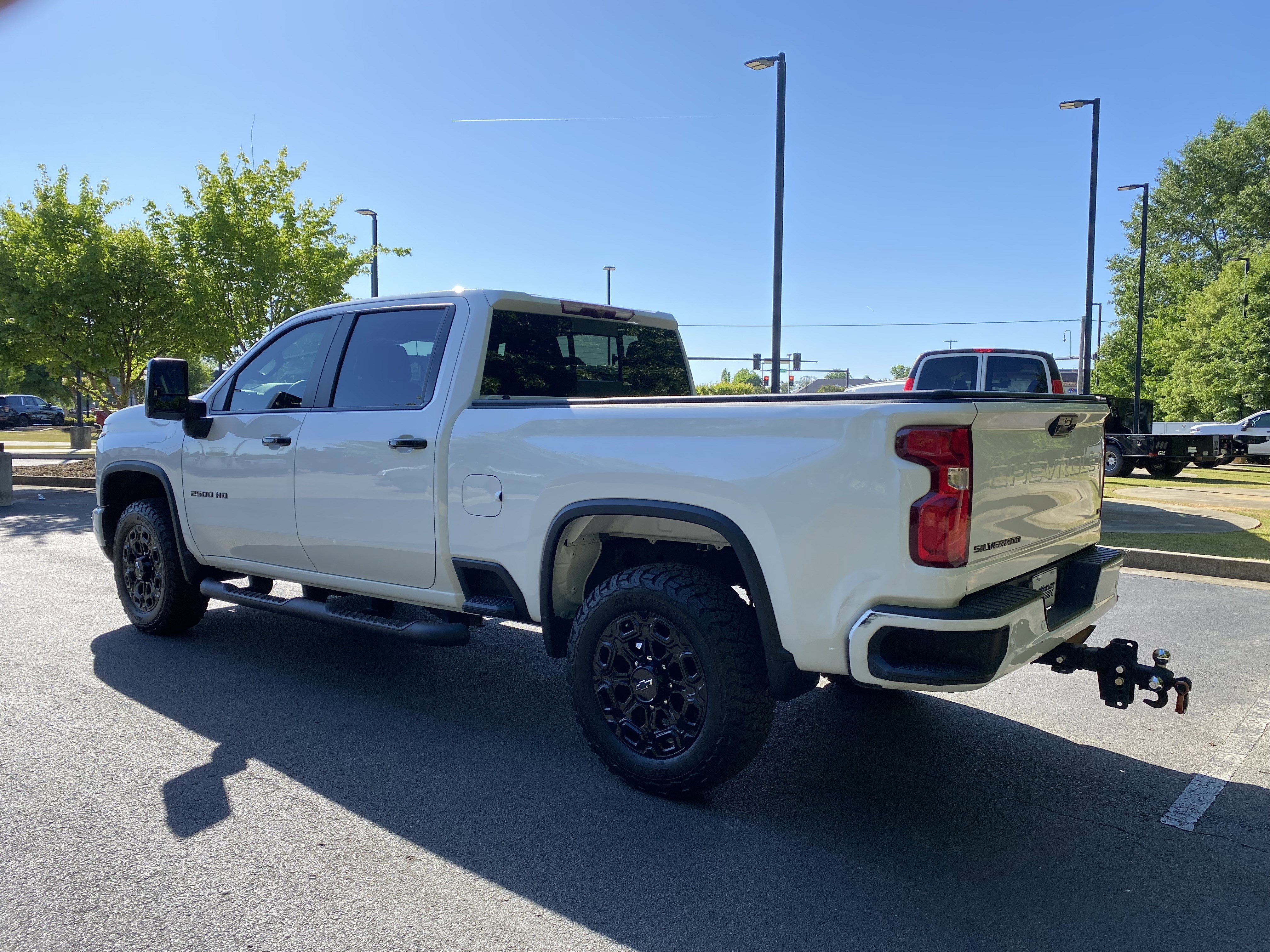 Used 2024 Chevrolet Silverado 2500 LT w/ Z71 Sport Edition AWD/4WD image 7