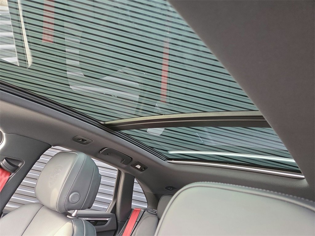 New 2026 Porsche Macan S image 15