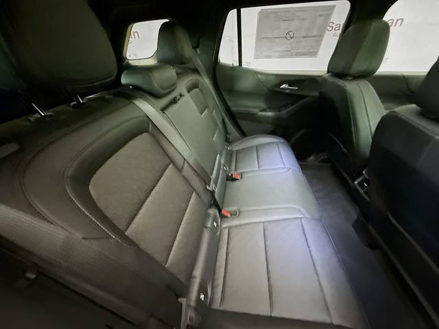 New 2026 Chevrolet Equinox LT w/ Convenience Package II image 30