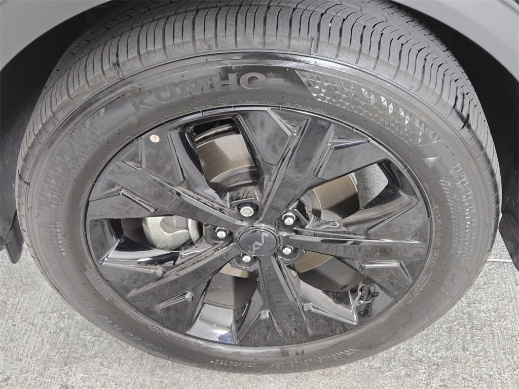 Used 2025 Kia Sportage X-Line w/ Premium Package image 11