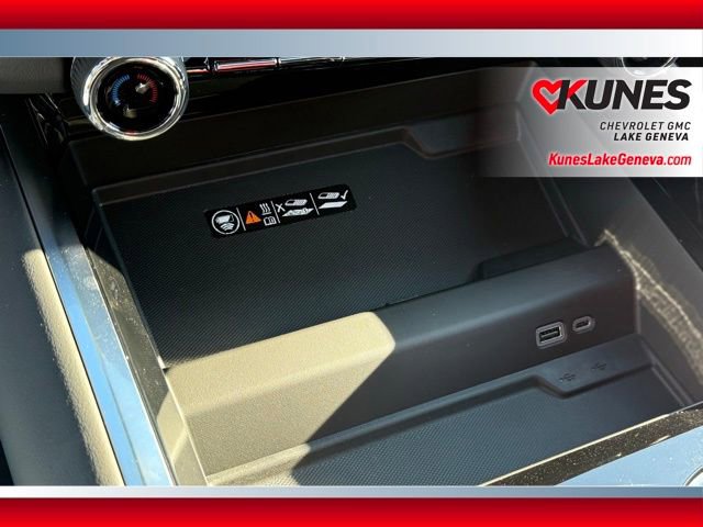 New 2026 Chevrolet Suburban High Country image 33