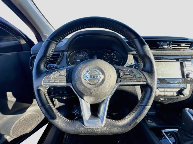 Used 2022 Nissan Rogue Sport SV w/ Technology Package AWD/4WD image 11