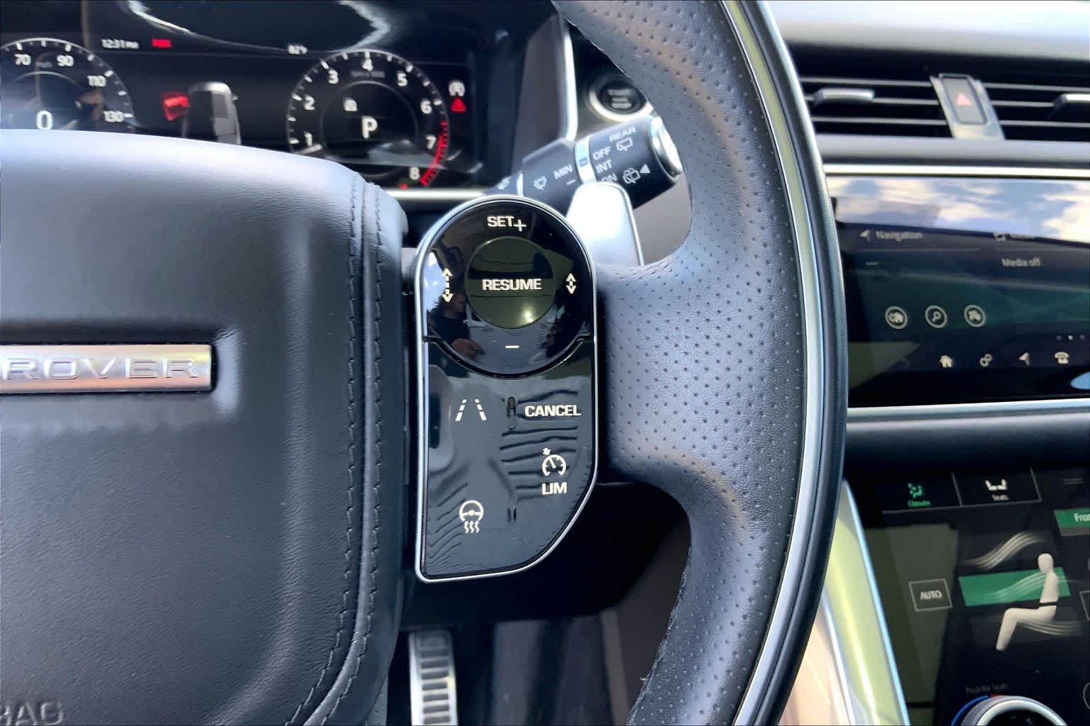 Used 2018 Land Rover Range Rover Sport HSE Dynamic AWD/4WD image 25