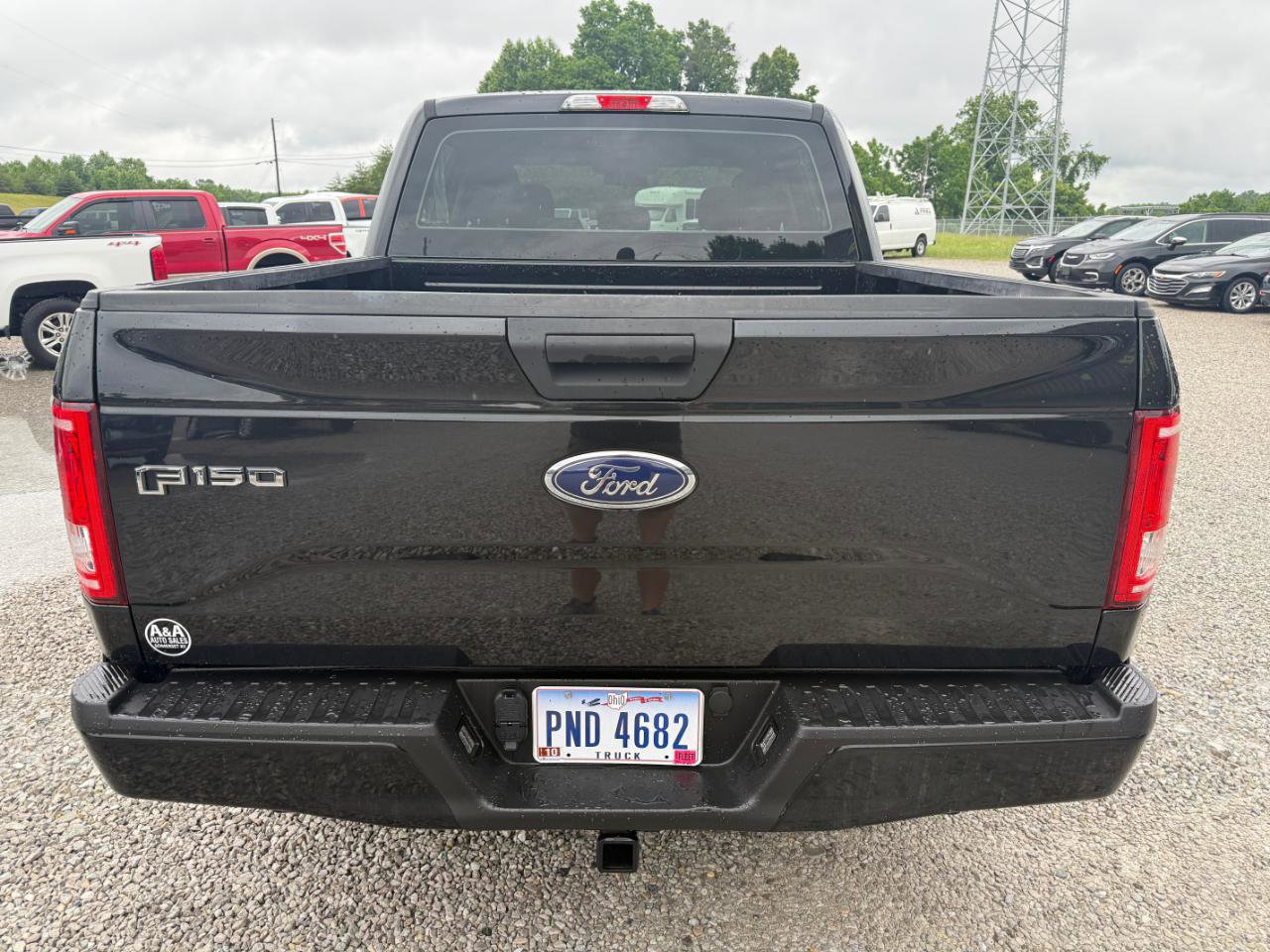 Used 2015 Ford F150 XL w/ Equipment Group 101A Mid AWD/4WD image 4