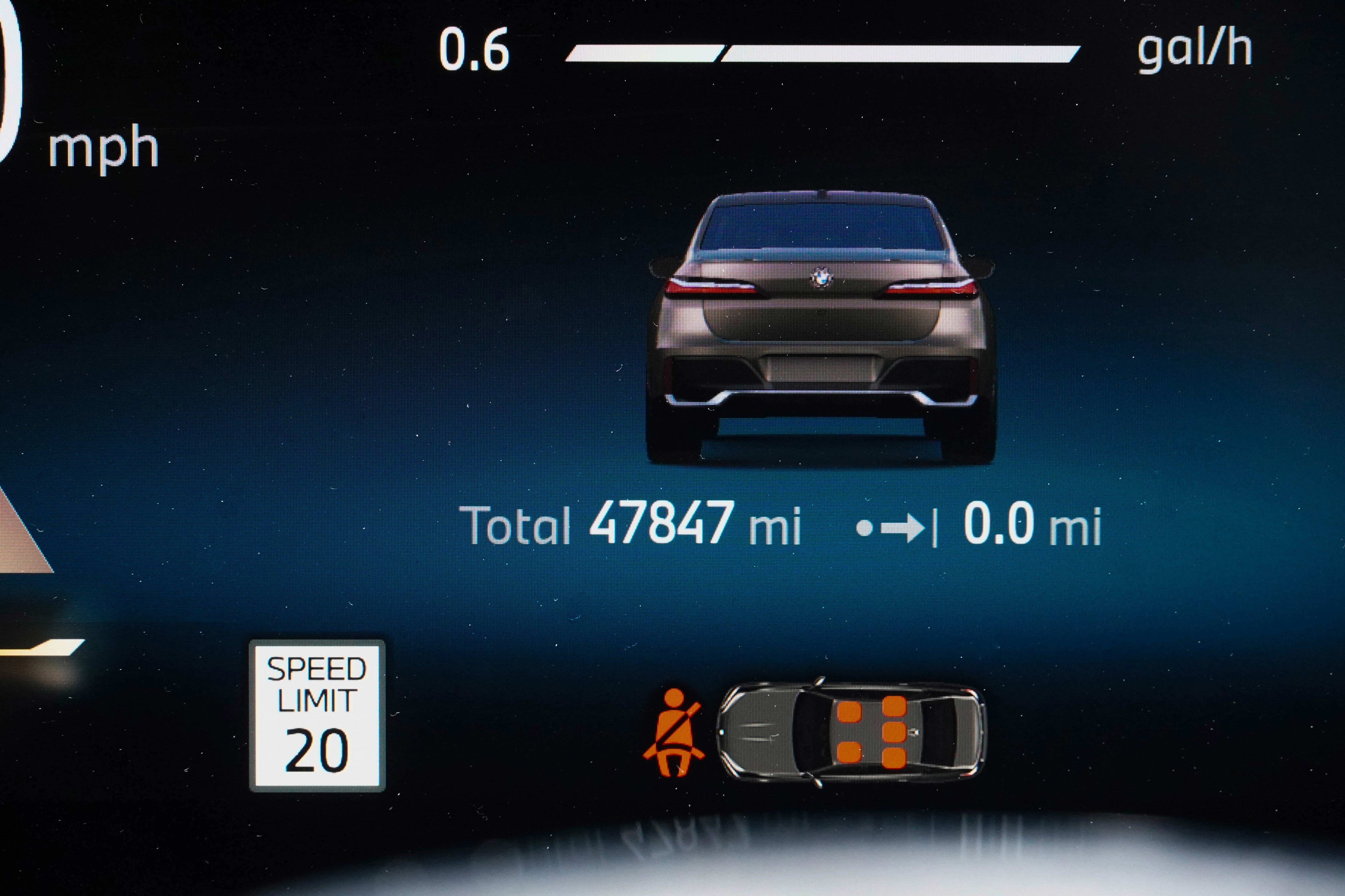 Certified 2023 BMW 760i xDrive w/ Executive Package AWD/4WD image 21