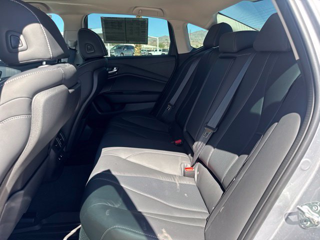Used 2025 Acura TLX w/ Technology Package FWD image 9