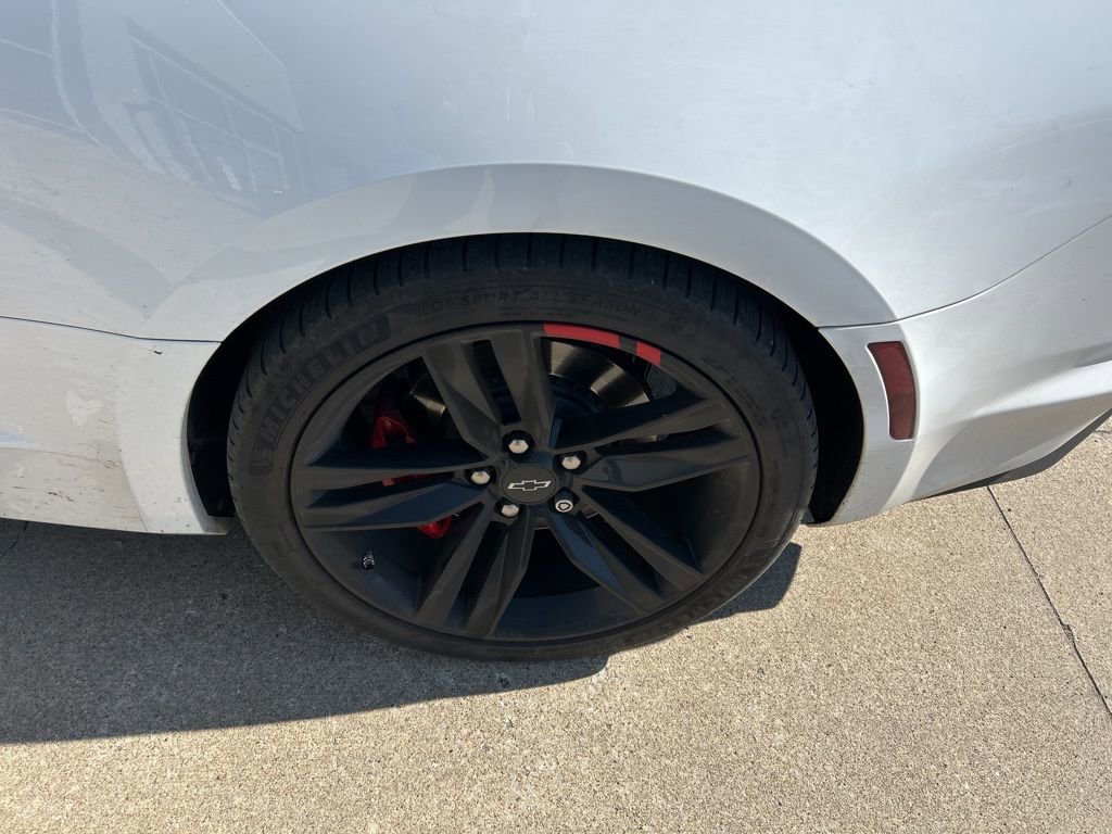 Used 2022 Chevrolet Camaro SS w/ Redline Edition image 12