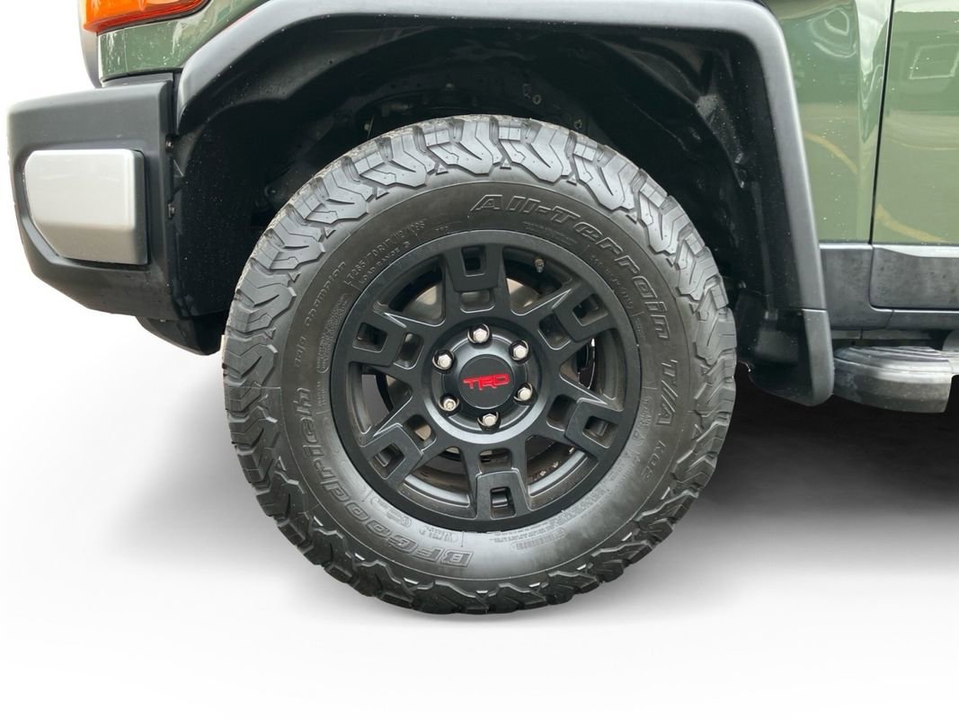 Used 2011 Toyota FJ Cruiser 4WD image 35