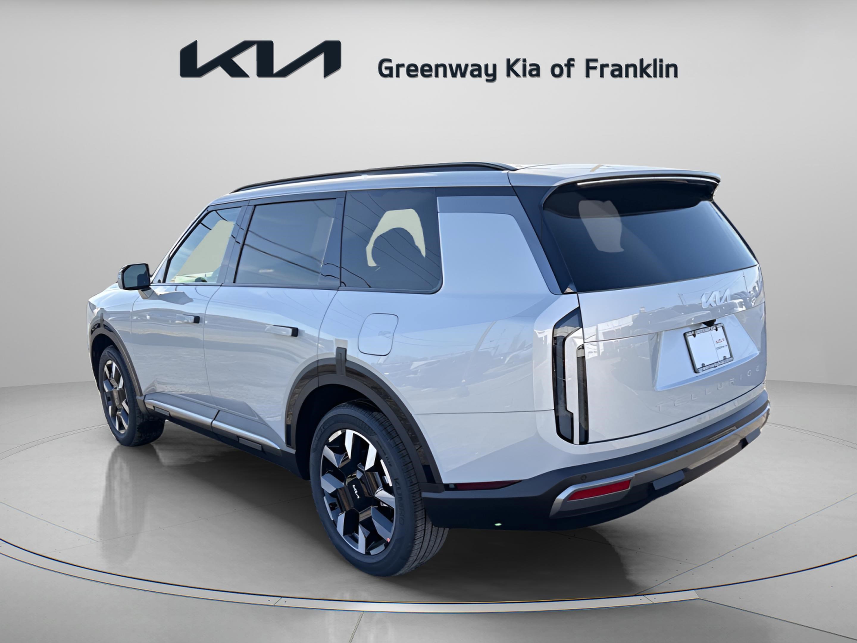 New 2027 Kia Telluride S image 5